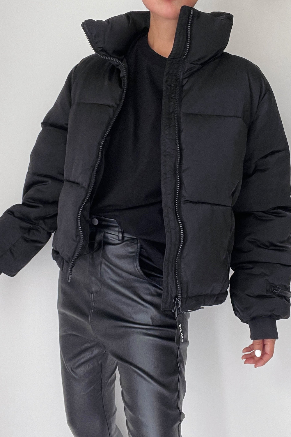 [TEST] D-Luxe Short Puffer