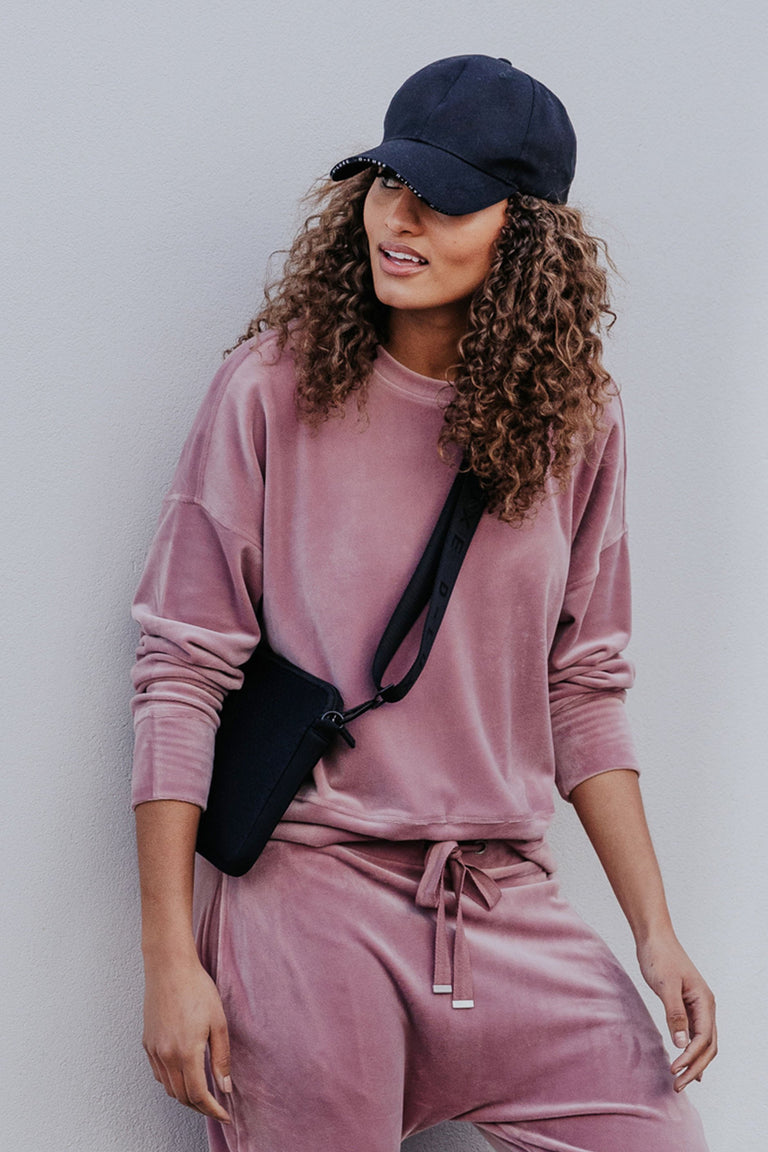 [TEST] D-Luxe Velour Sweat