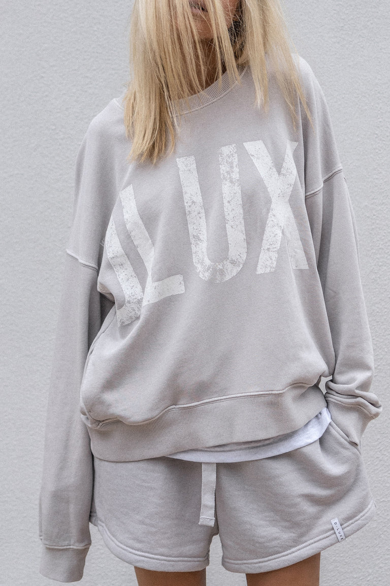 [TEST] D-Luxe Distressed Sweat