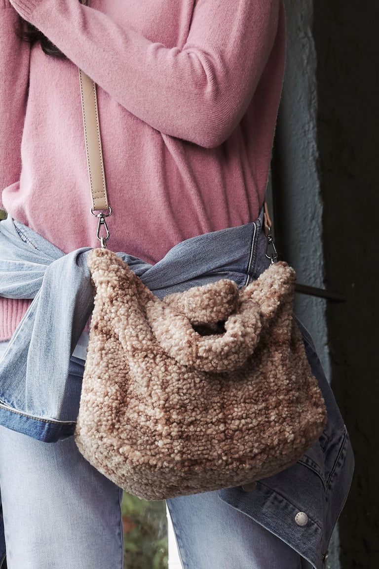 [TEST] Addi Shearling Bag