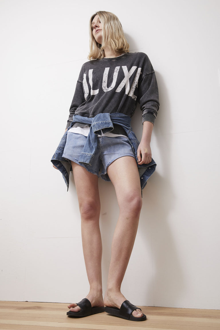 [TEST] D-Luxe Distressed Sweat