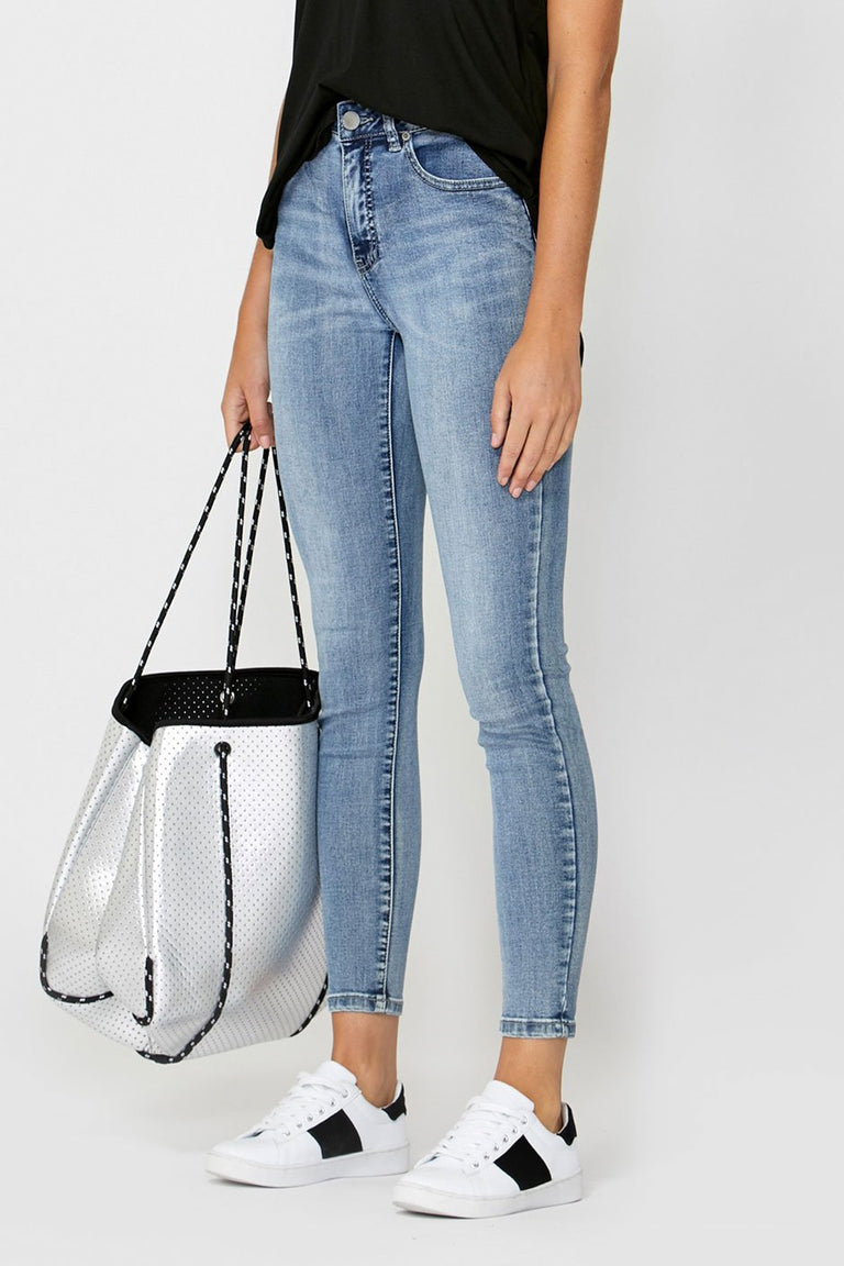 [TEST] Luxe High Rise Skinny Jean