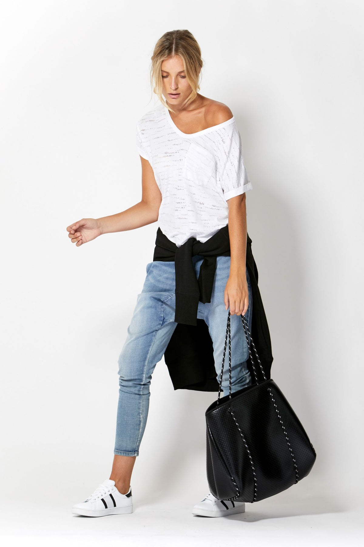 [TEST] D-Luxe Punched Neoprene Tote
