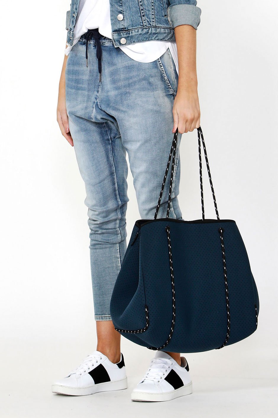 [TEST] D-Luxe Punched Neoprene Tote