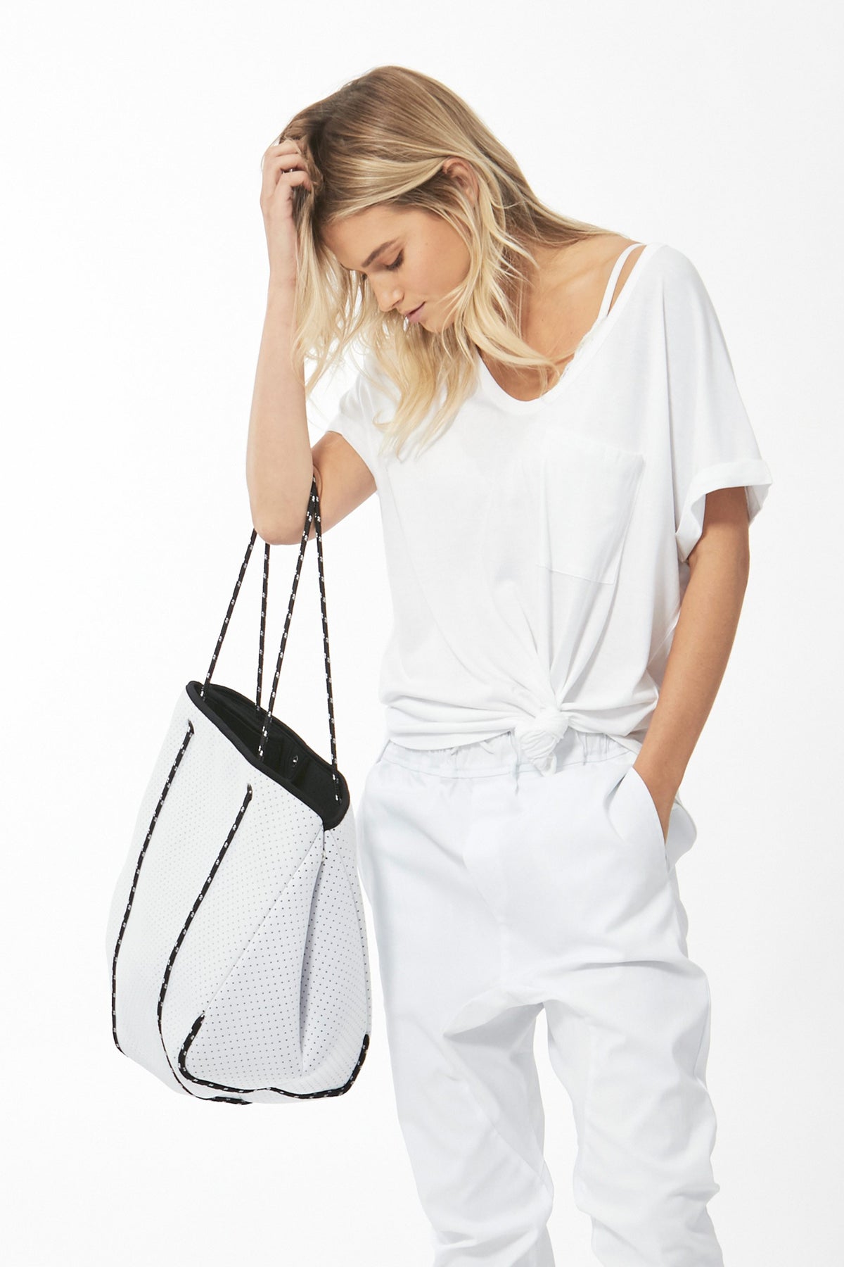 [TEST] D-Luxe Punched Neoprene Tote