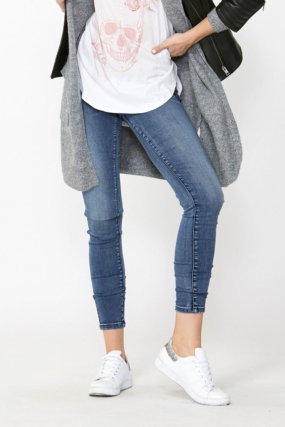 Riley 5 Pocket Skinny Jean - Ocean Blue Wash