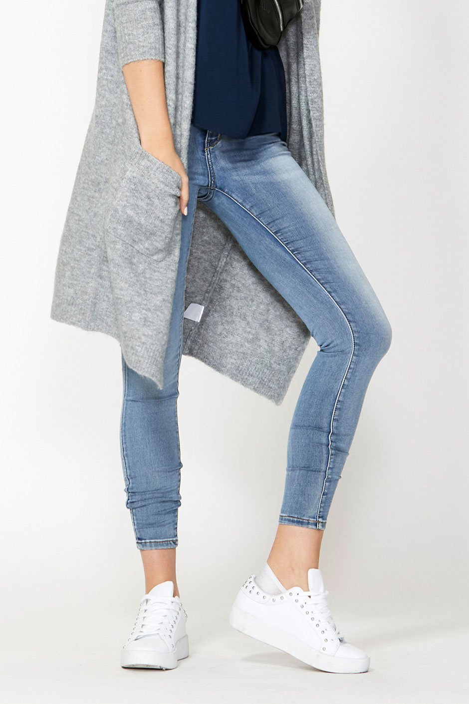 Riley 5 Pocket Skinny Jean - Vintage Wash