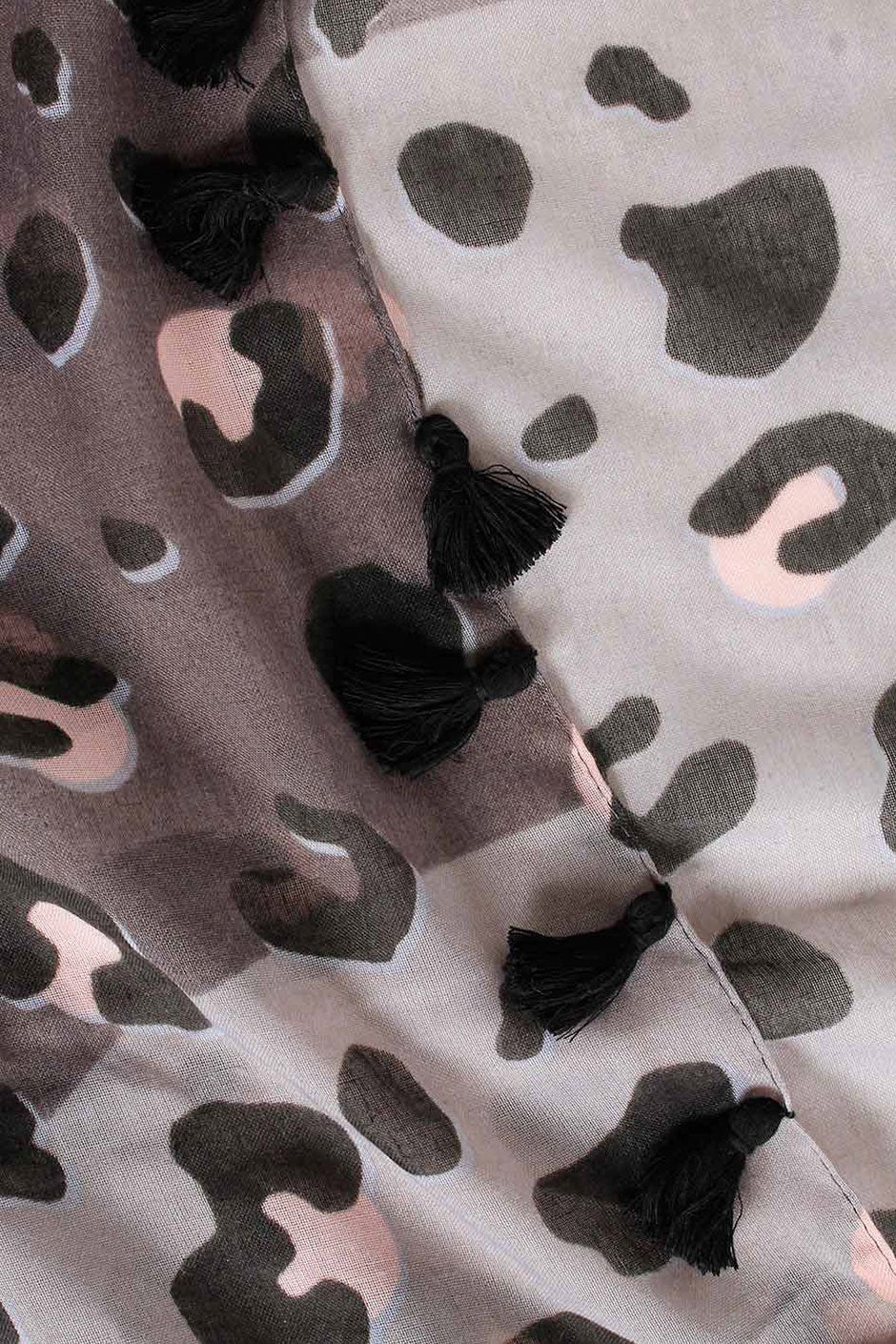 [TEST] Contrast Outline Leopard Scarf