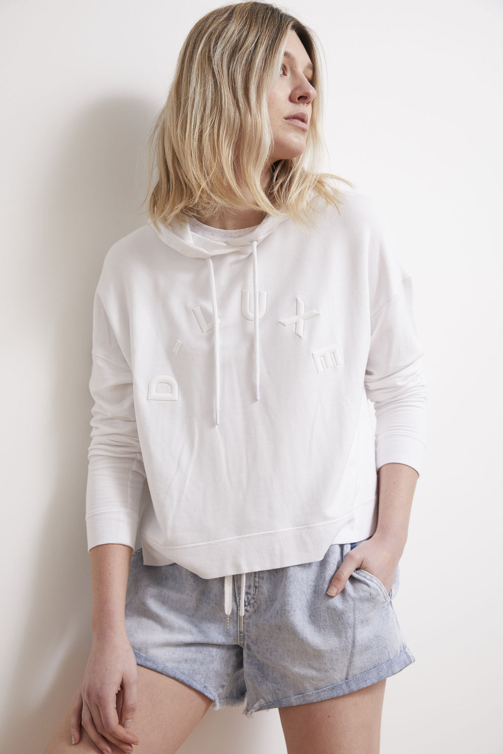 [TEST] D-Luxe Lightweight Logo Hoodie