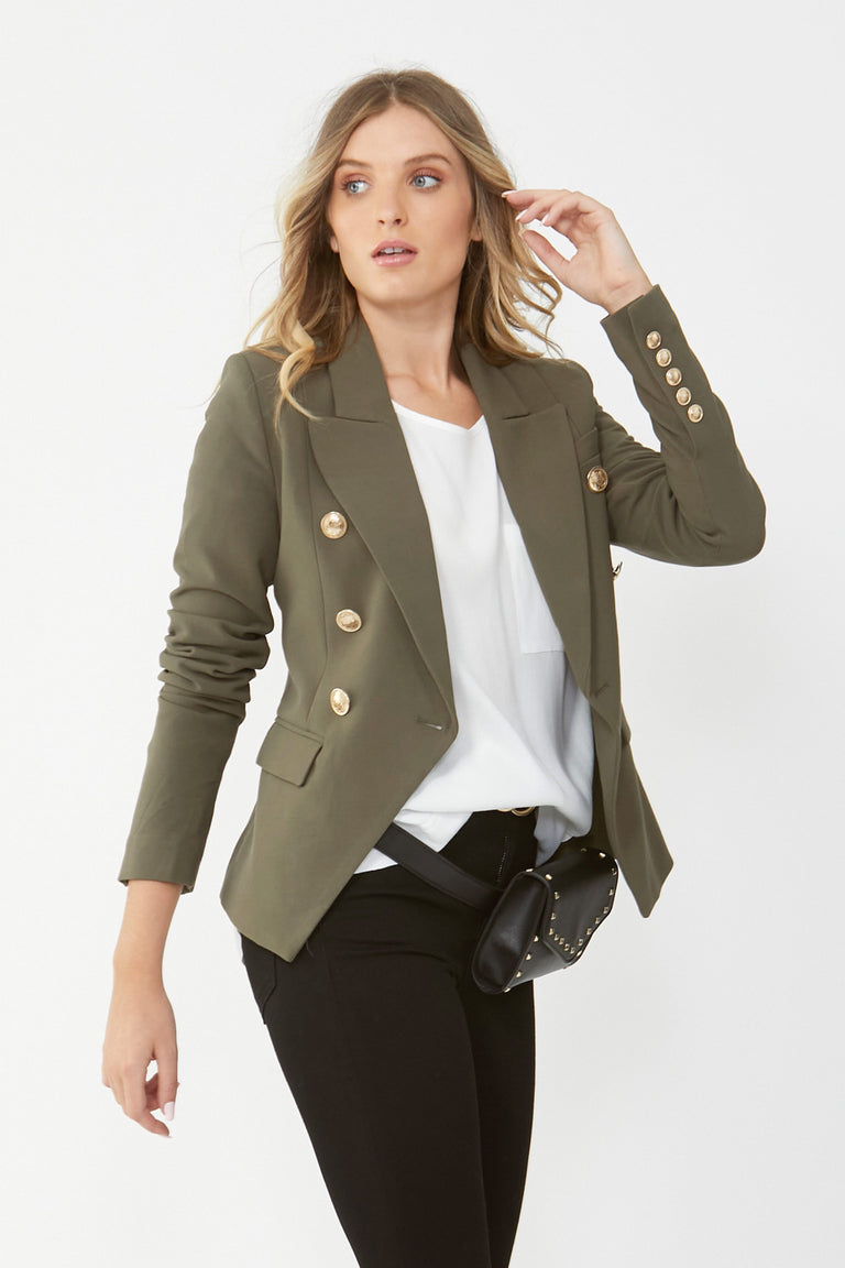 [TEST] Carly Blazer