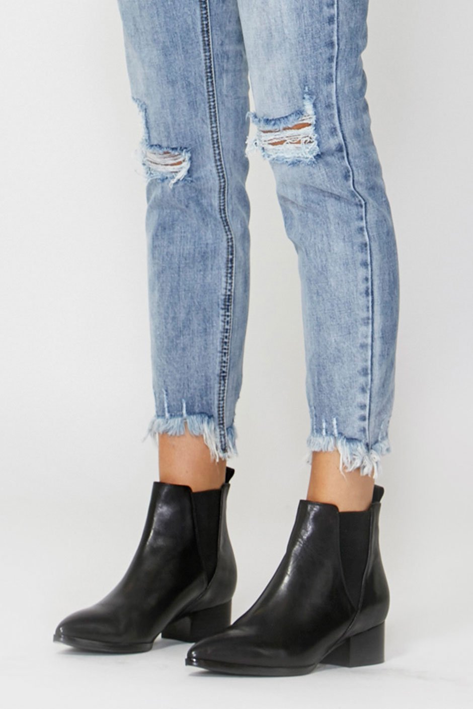 [TEST] Leather Mid Heel Boot
