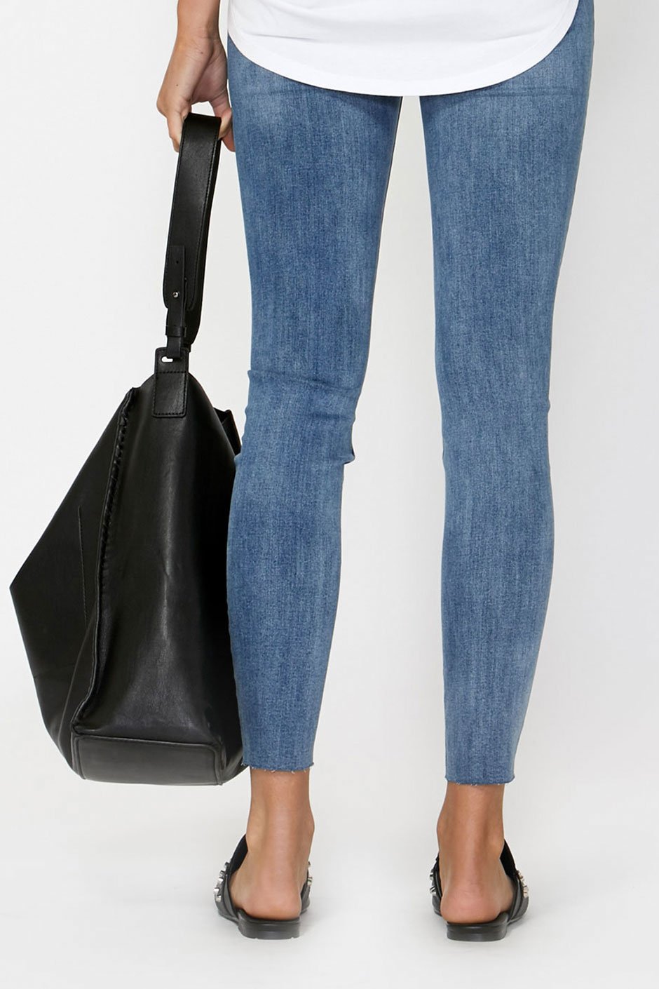 [TEST] Tassel Slouchy Tote Bag