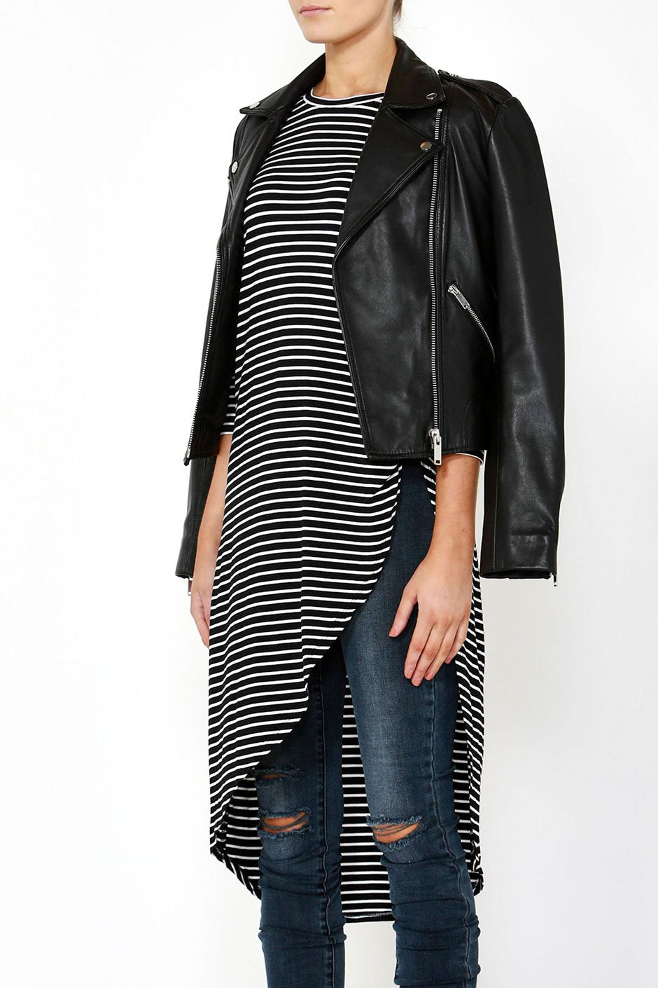 [TEST] Areielle Long Sleeve Tail Tee