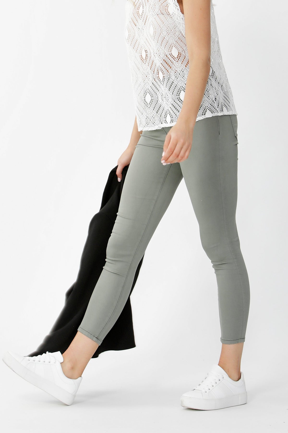 [TEST] Riley Crop Skinny Jeans