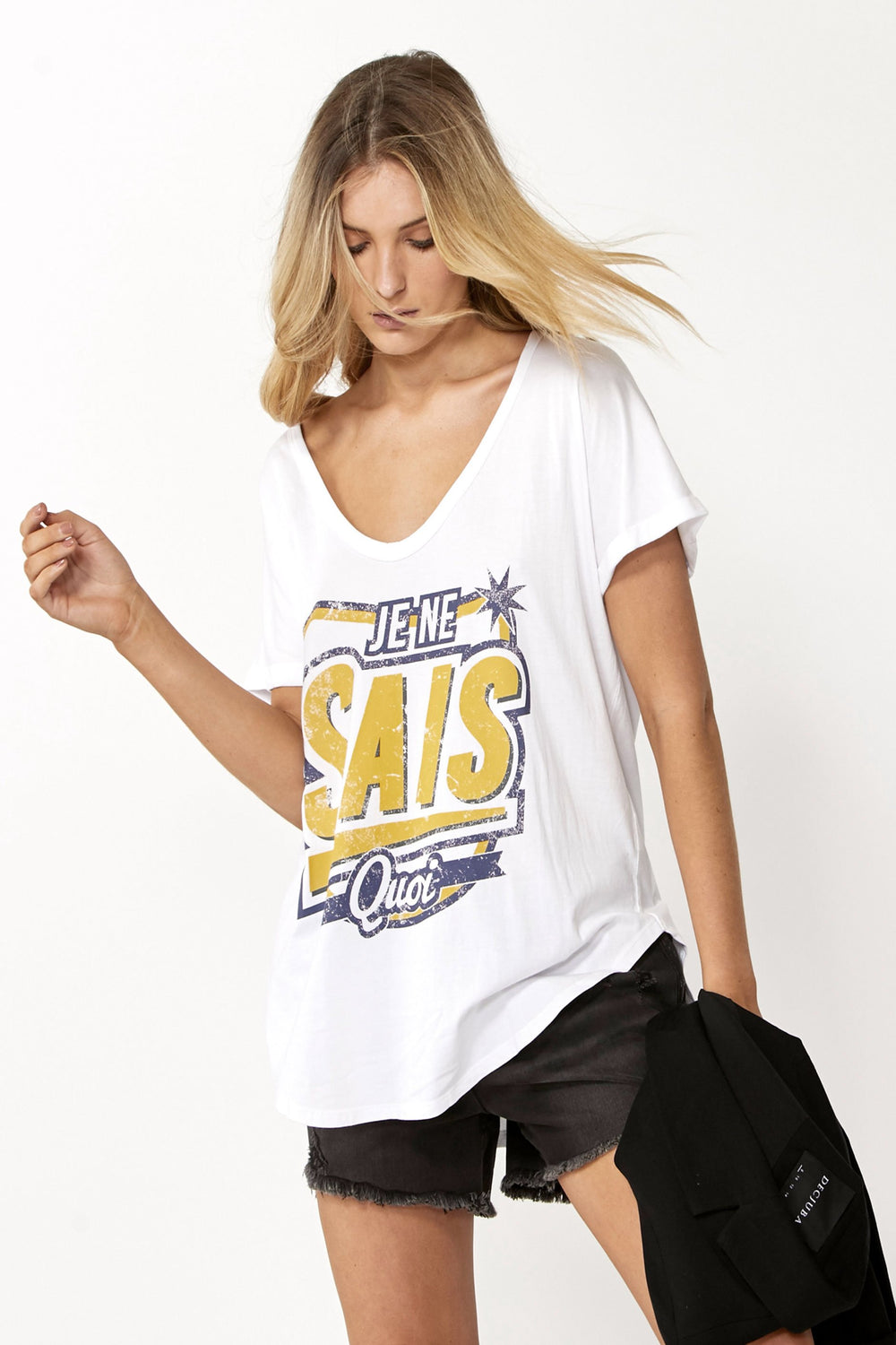 [TEST] Je Ne Sais Quoi Band Tee