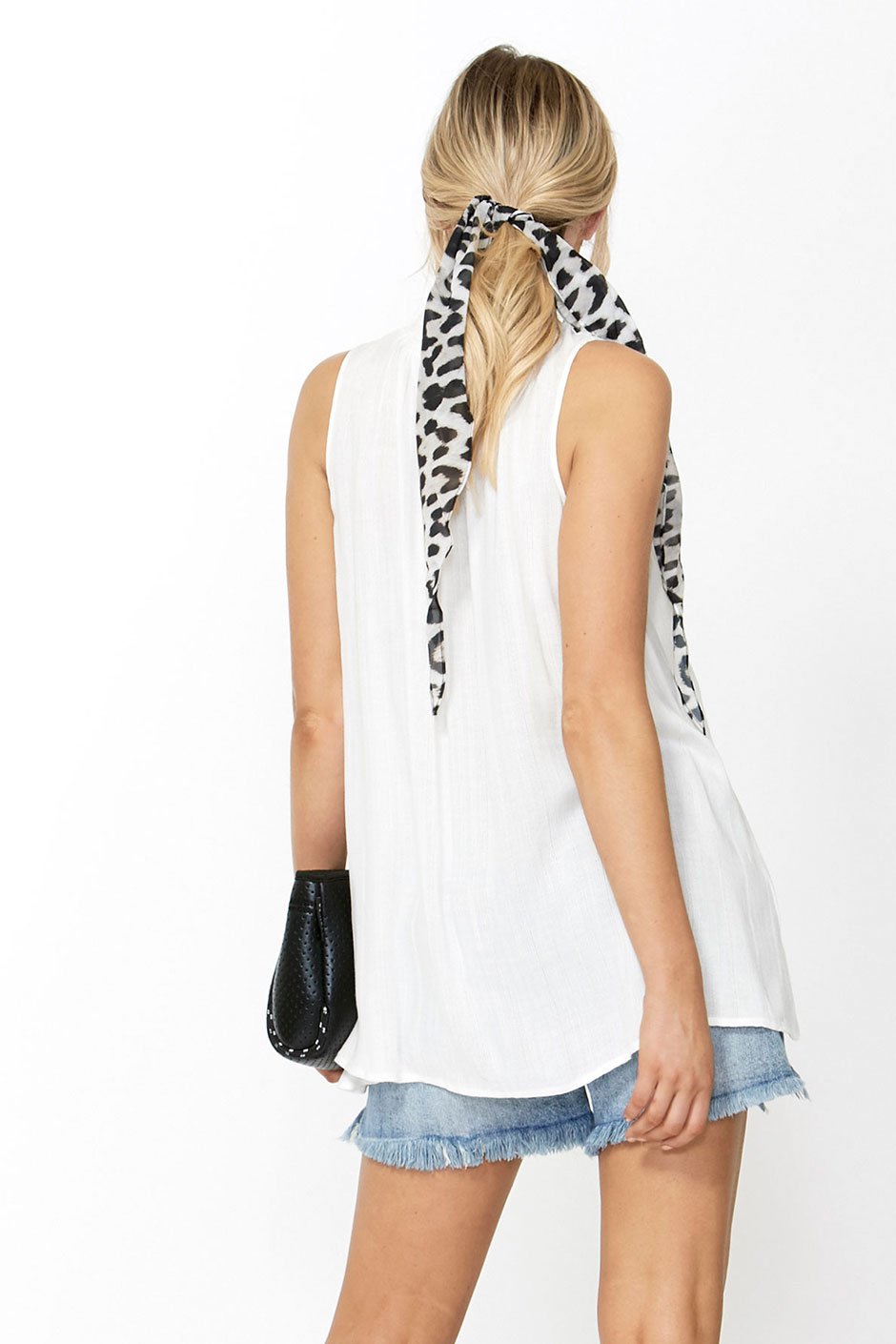 [TEST] Daisy Textured High Neck Top