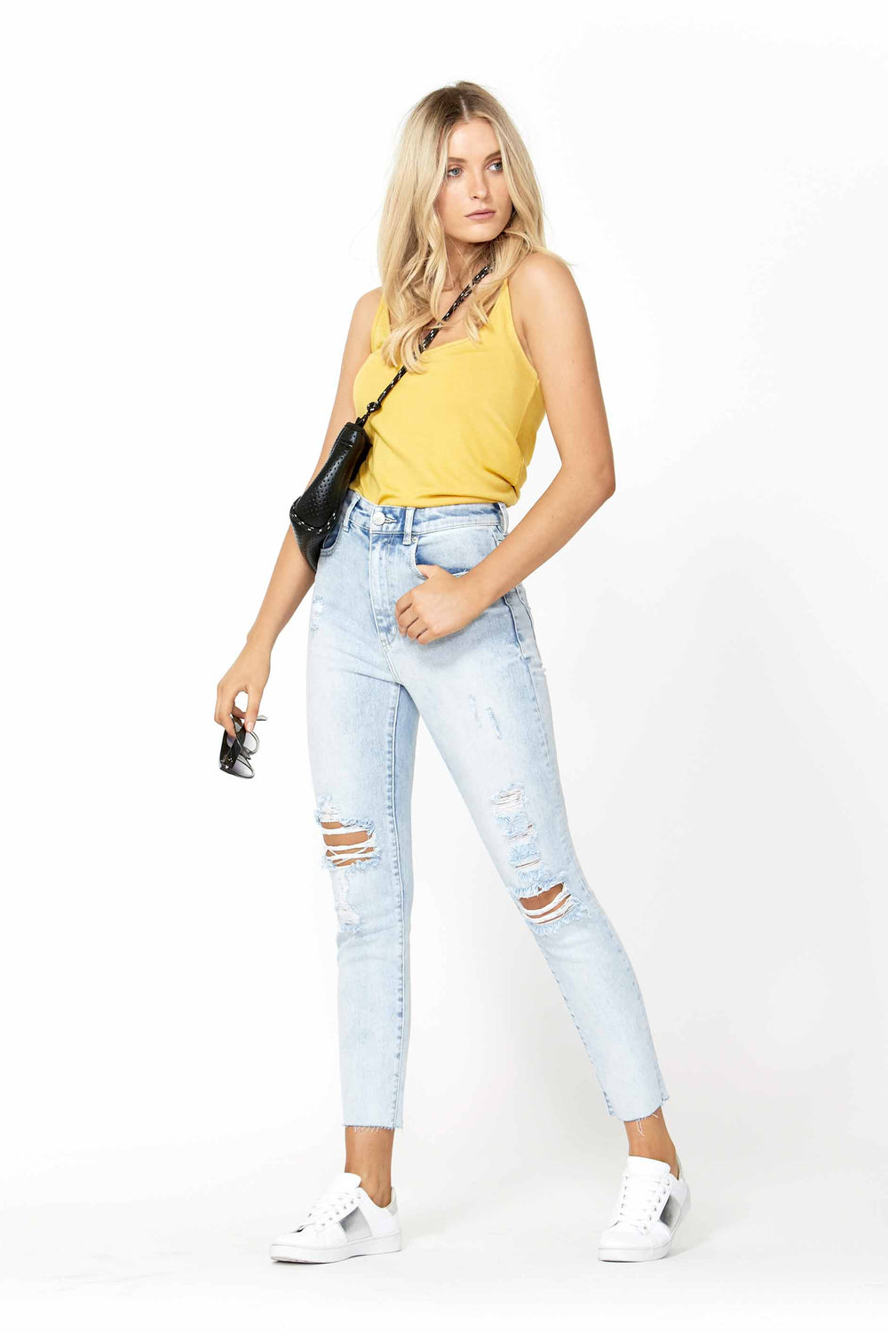 [TEST] Darcey Highrise Straight Jean