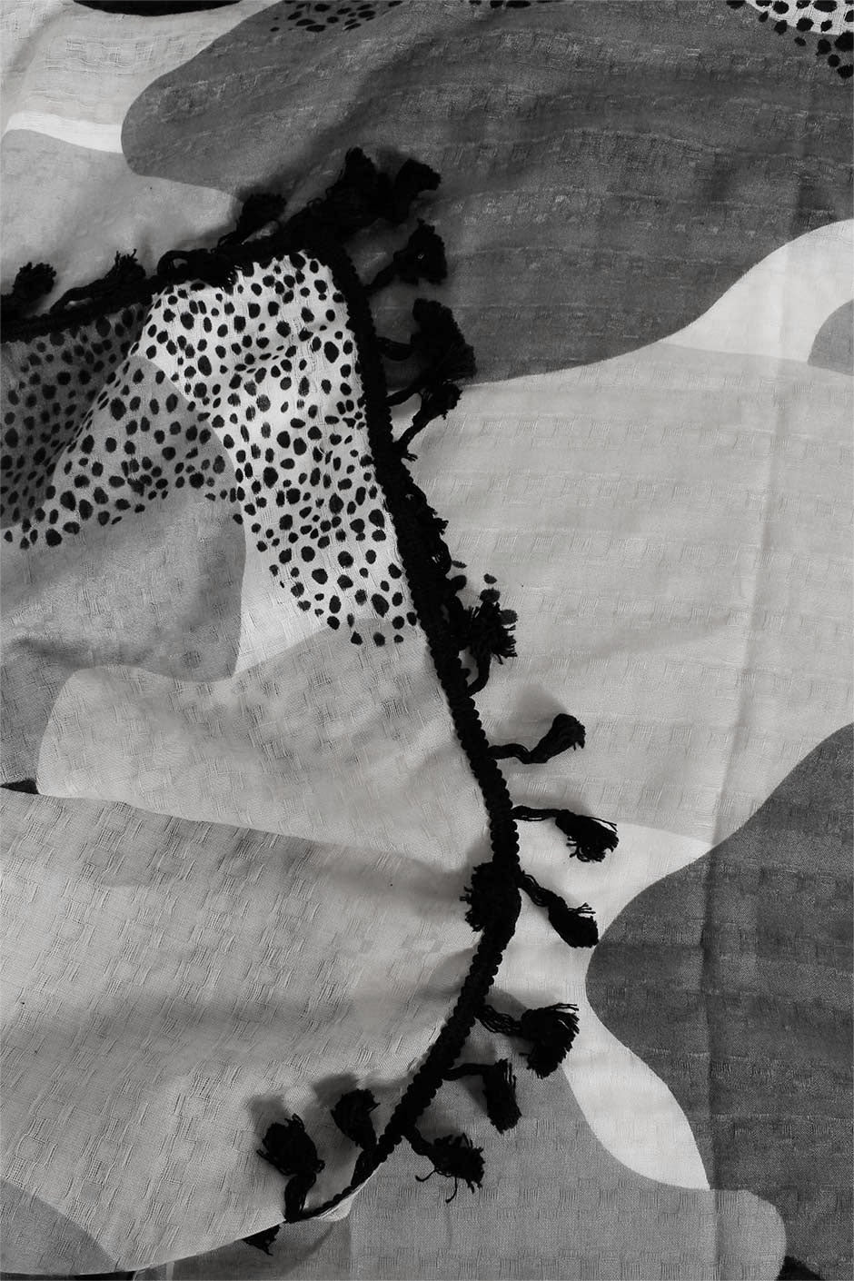[TEST] Speckled Tassel Scarf