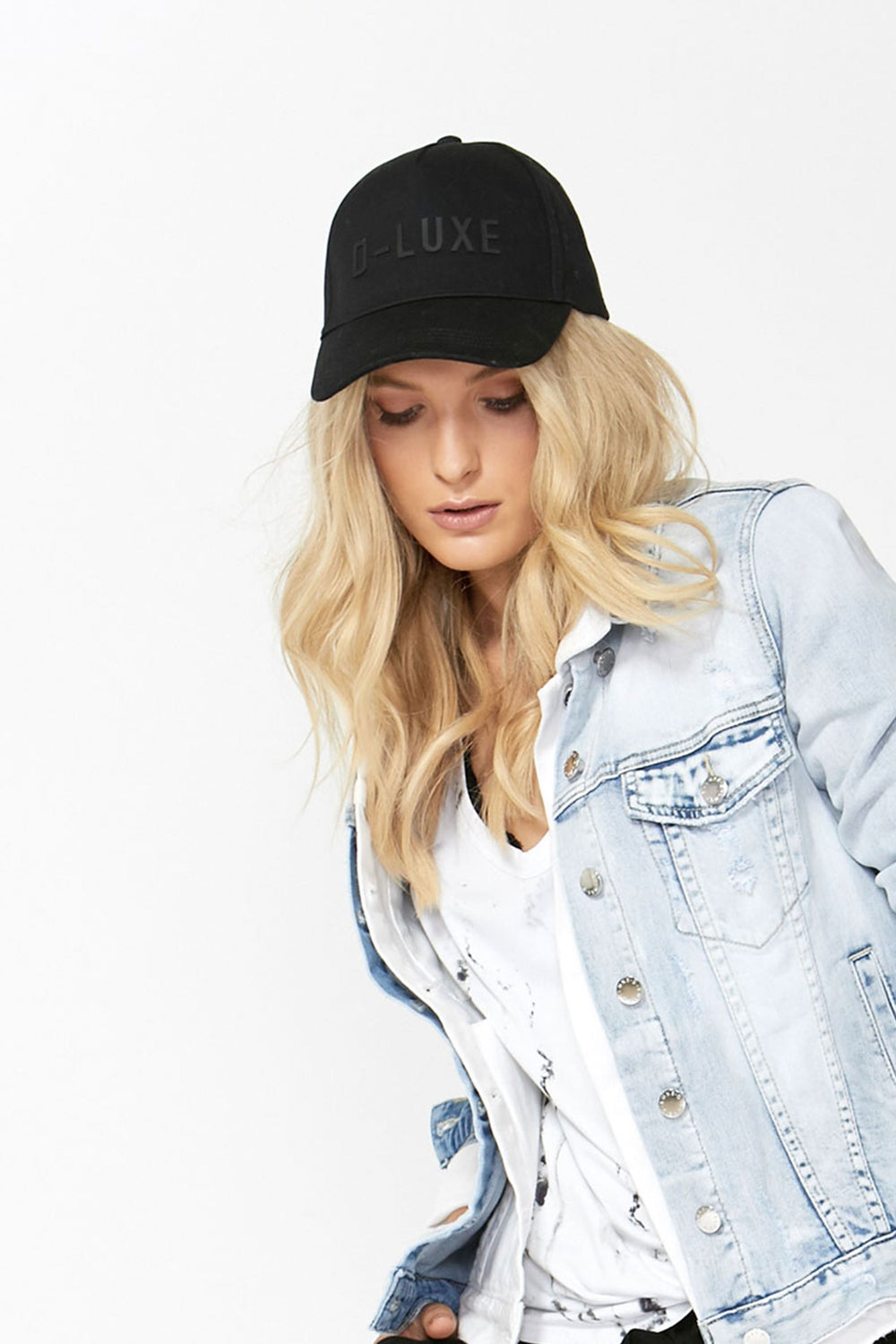 [TEST] D-Luxe Rubber Logo Cap