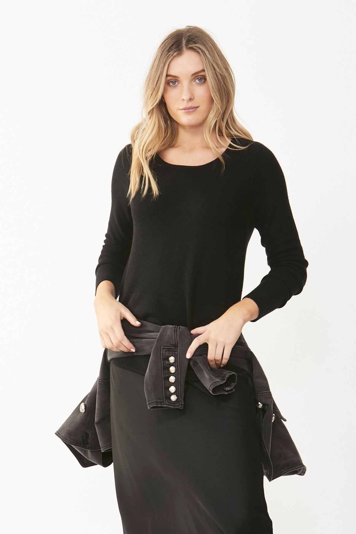 [TEST] Taylor Curved Hem Pullover