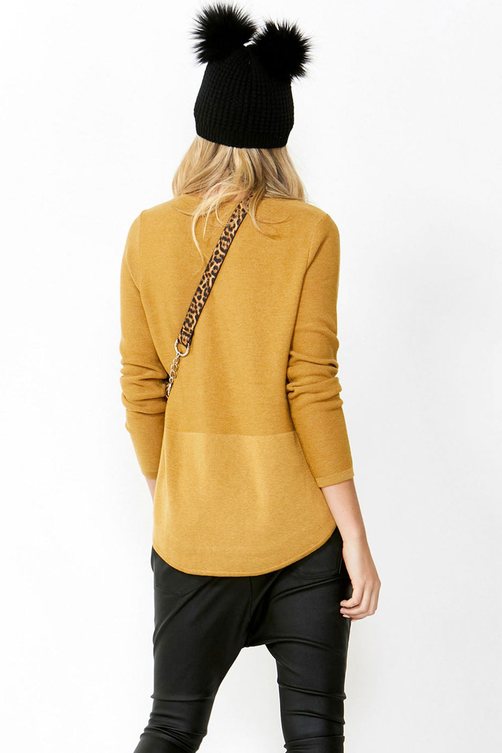 [TEST] Taylor Curved Hem Pullover