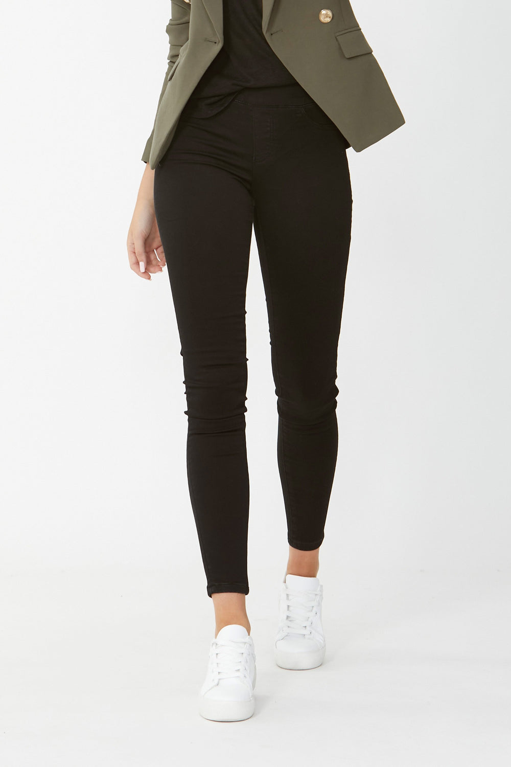 [TEST] Riley Wonder Jean