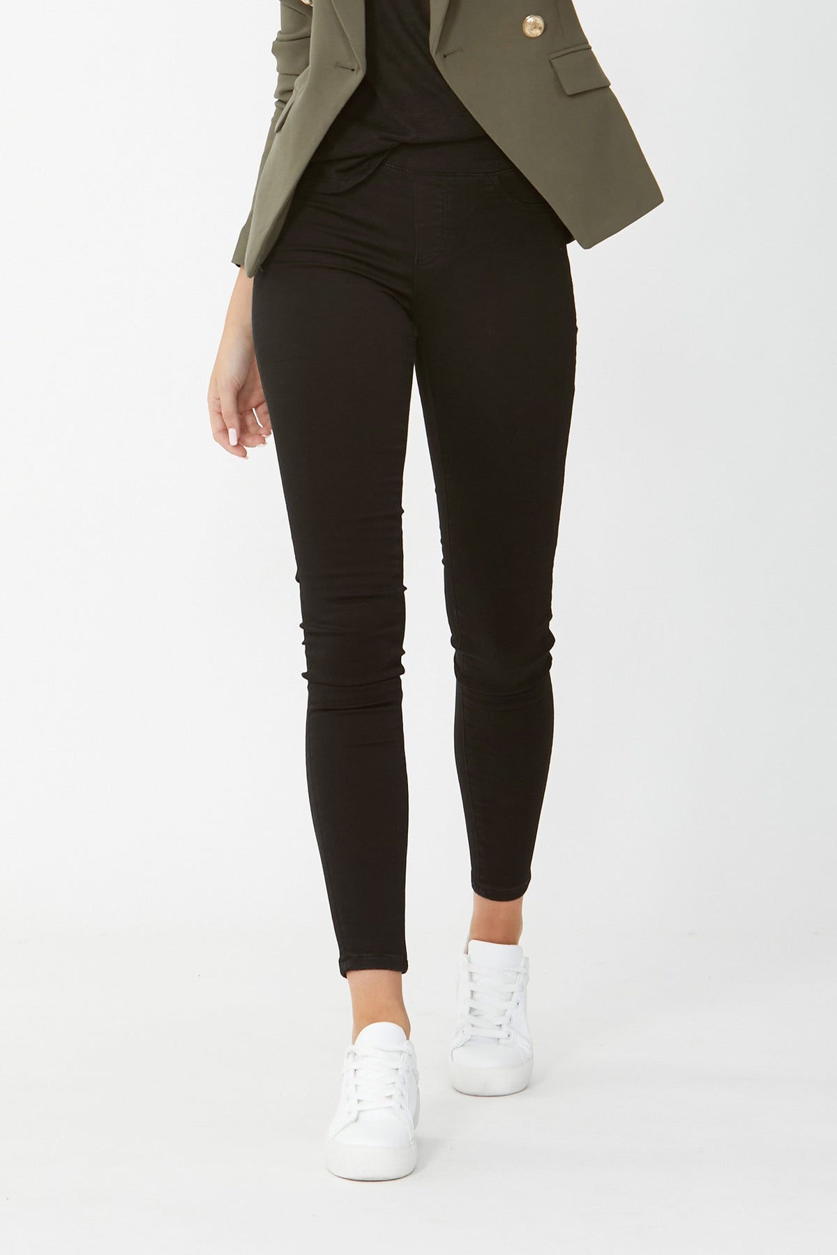 [TEST] Riley Wonder Jean