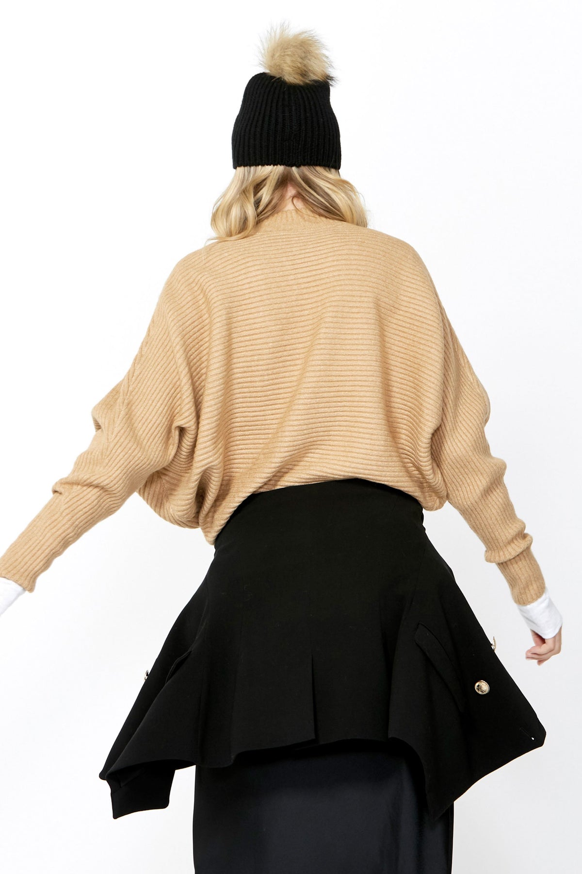 [TEST] Nikita Dolman Sleeve Jumper