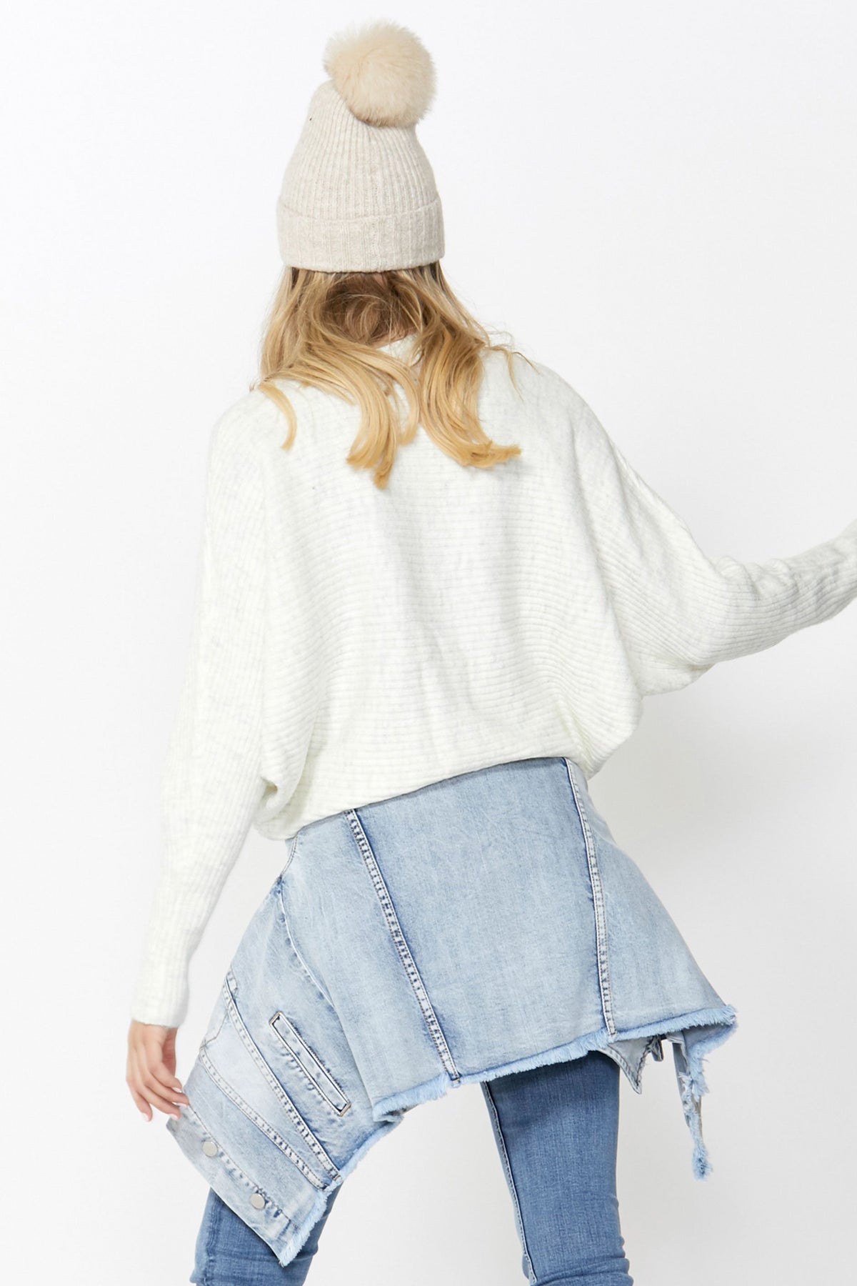 [TEST] Nikita Dolman Sleeve Jumper