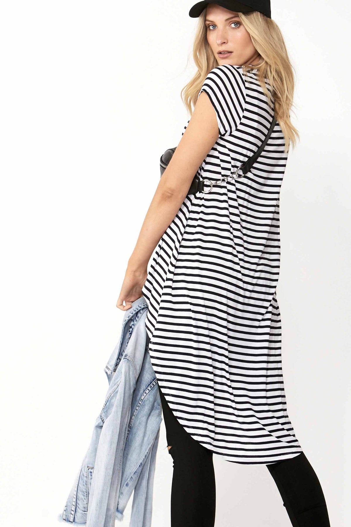 [TEST] Talia Tail Hem Top
