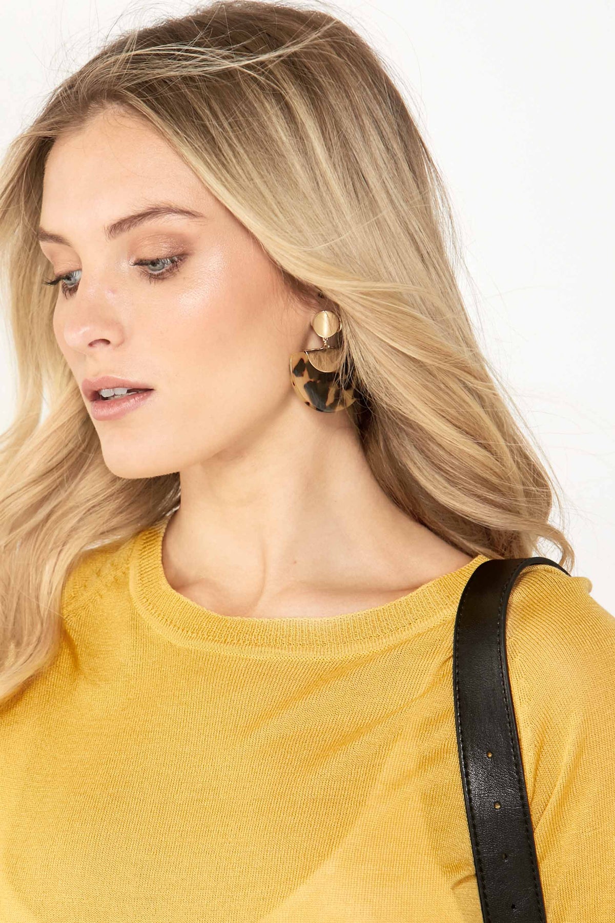 [TEST] Lucy Resin Half Moon Earrings