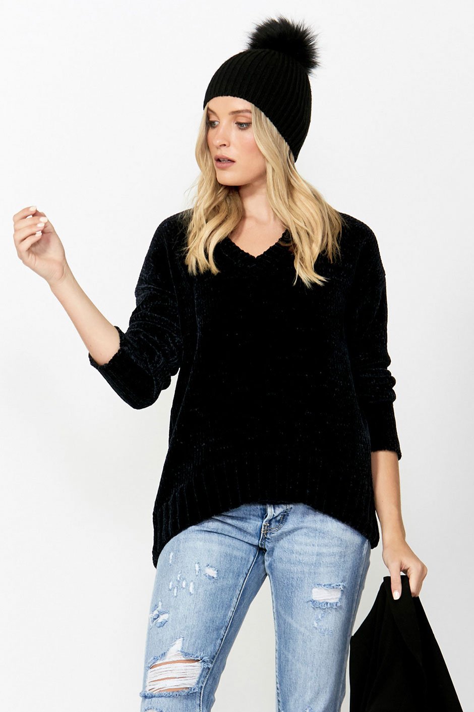 [TEST] Mila Chenille V-Neck Pullover