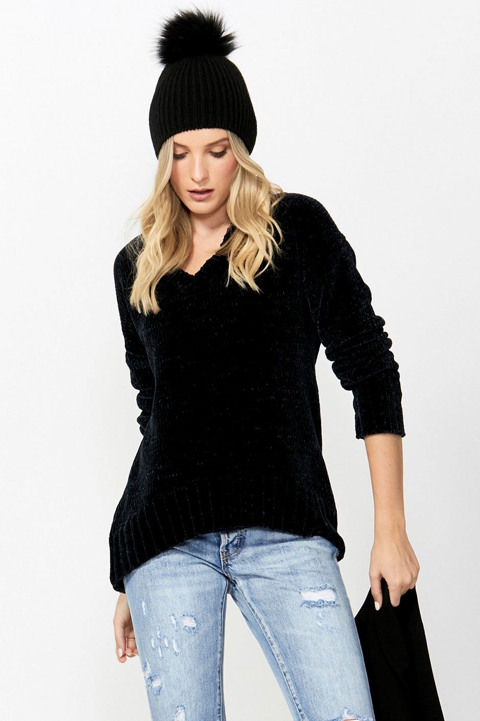[TEST] Mila Chenille V-Neck Pullover
