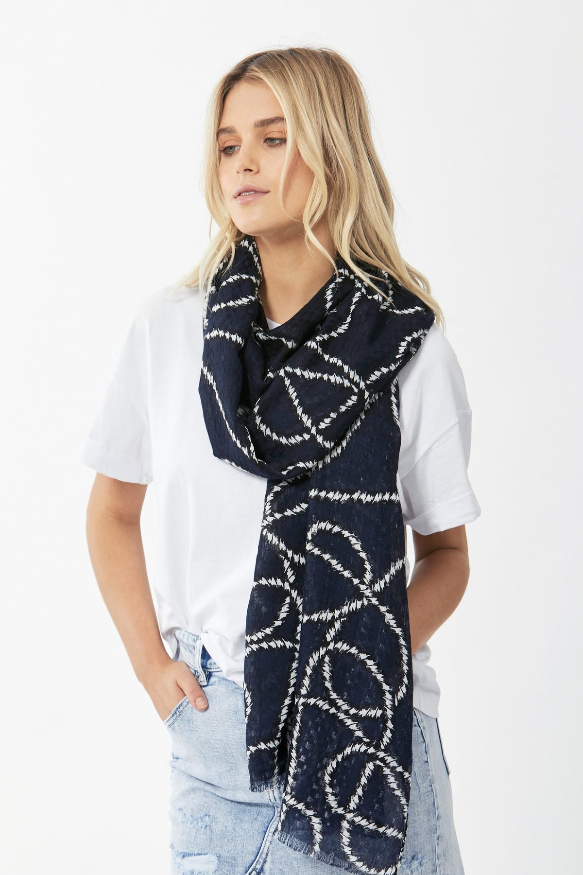 [TEST] Donna Woven Scarf