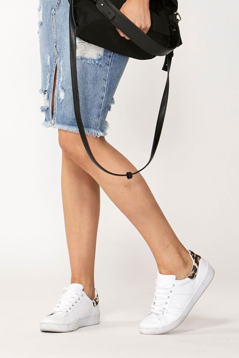 [TEST] Meagan Sneaker