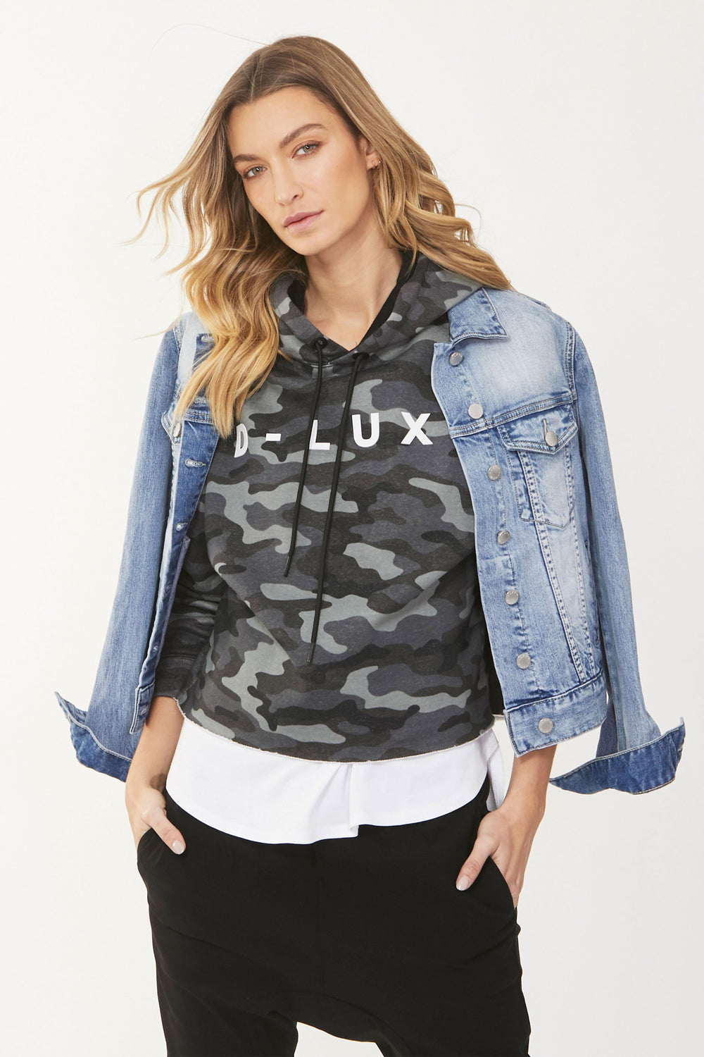 [TEST] D-Luxe Raw Hem Hoodie