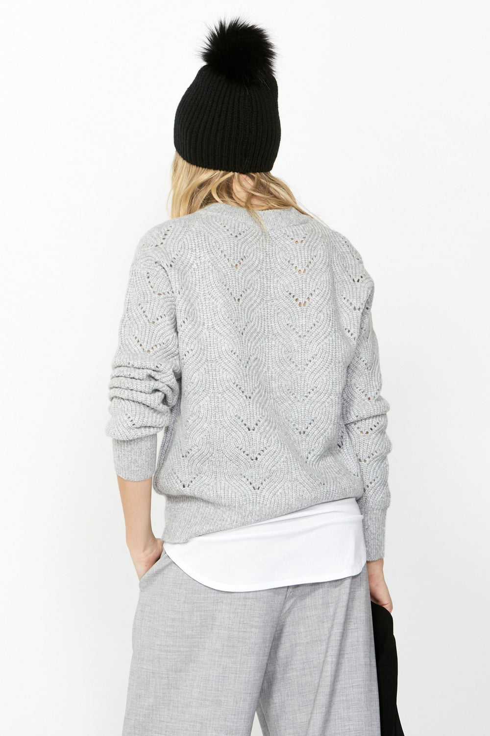 [TEST] Billy Stitch Detail Pullover