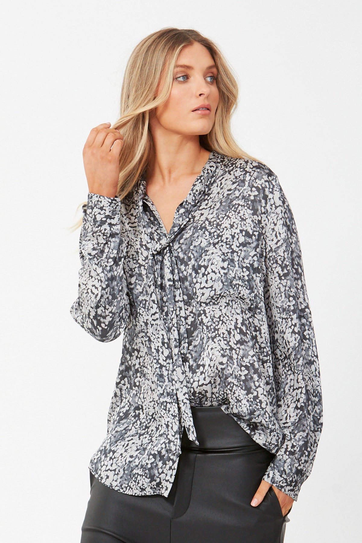 [TEST] April Tie Front Blouse
