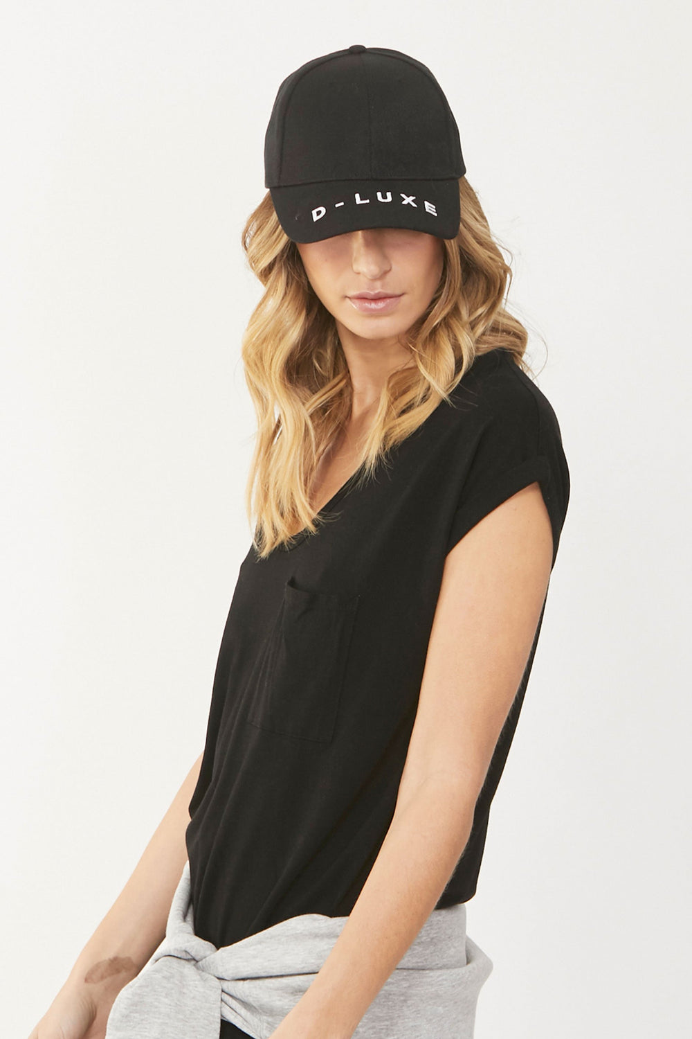 [TEST] Luxe Logo Beak Cap