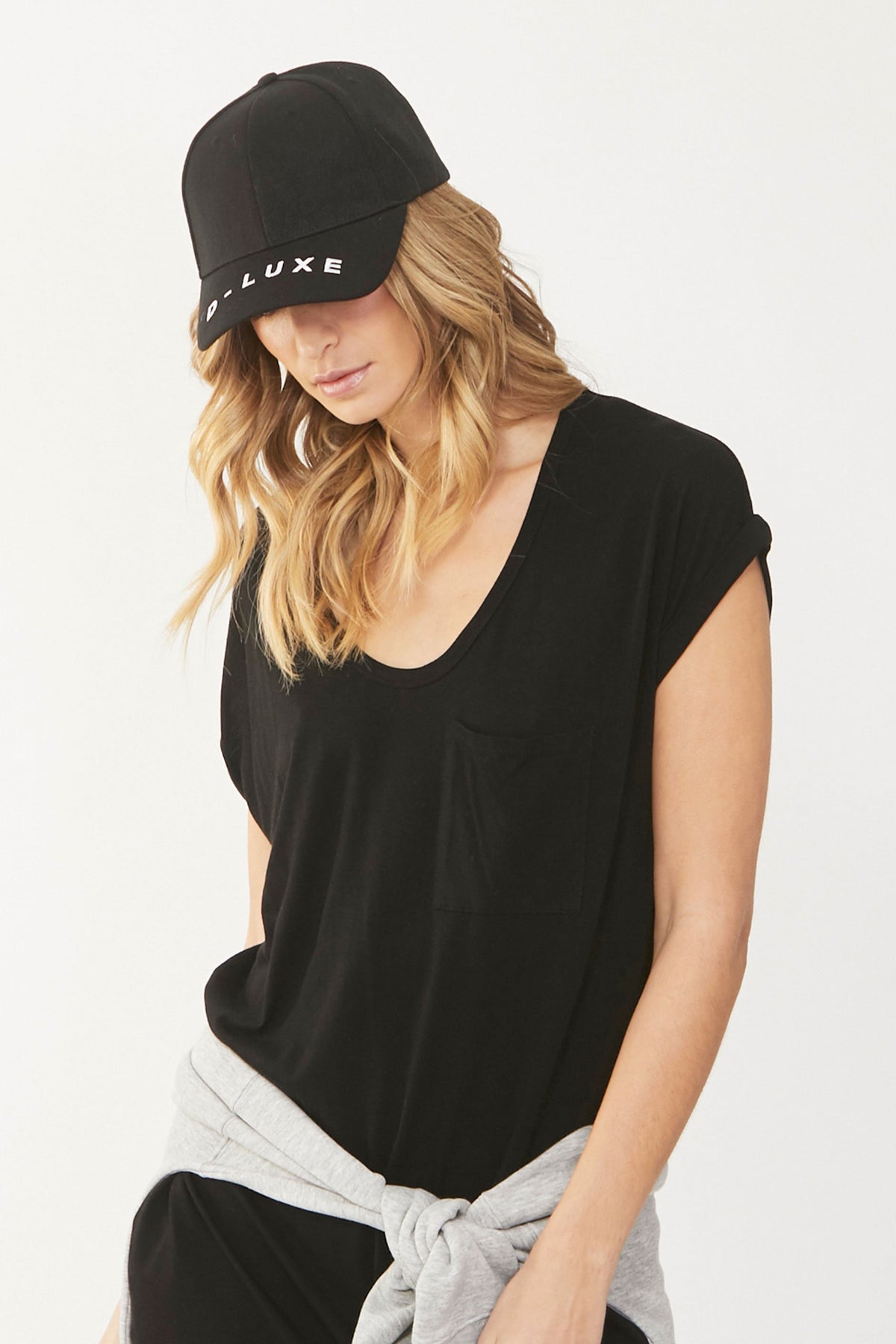 [TEST] Luxe Logo Beak Cap