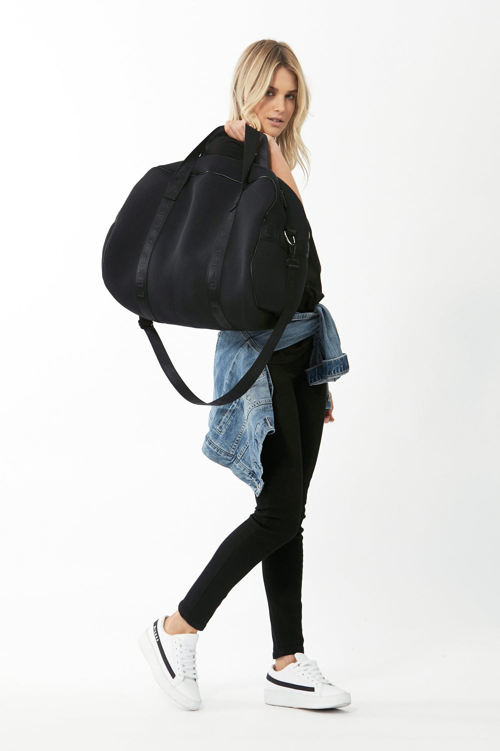 [TEST] Luxe Logo Duffle Bag