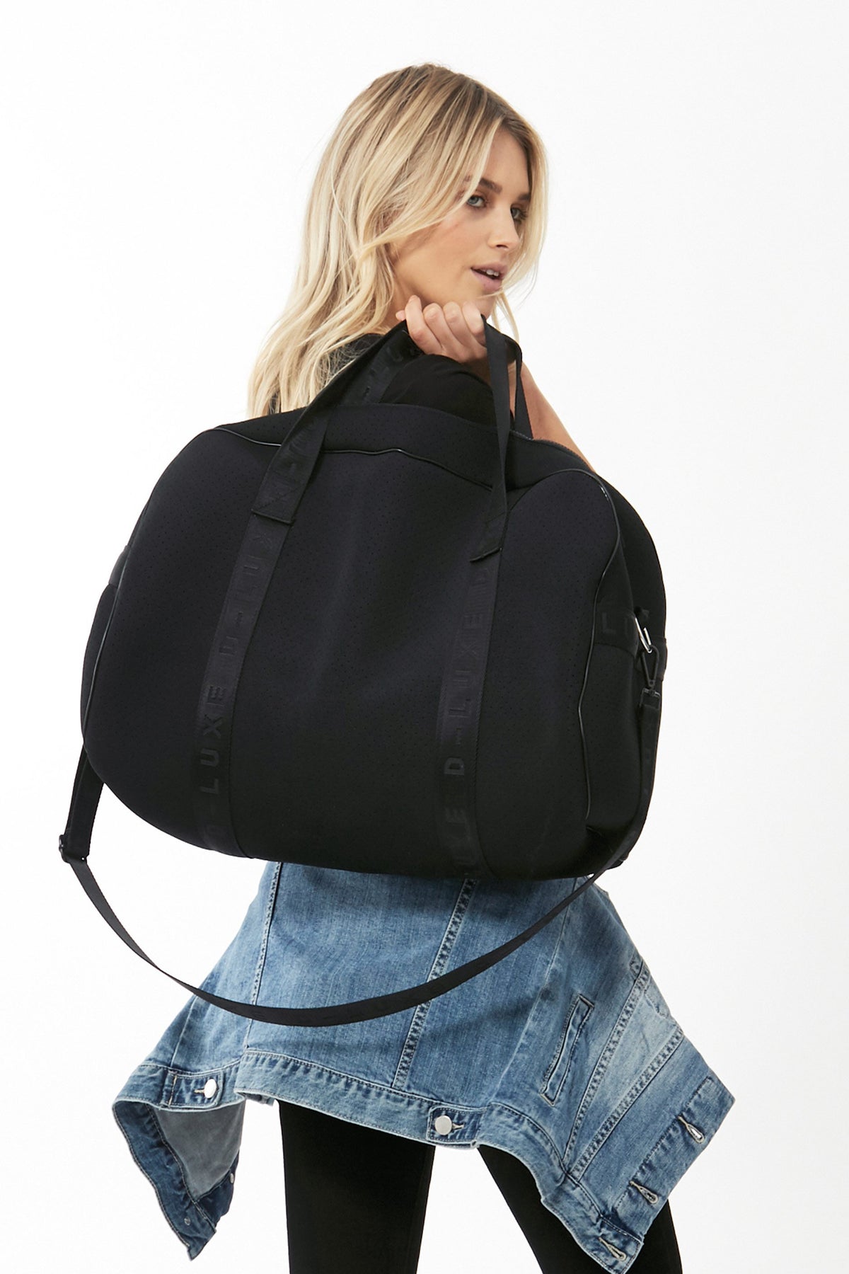 [TEST] Luxe Logo Duffle Bag