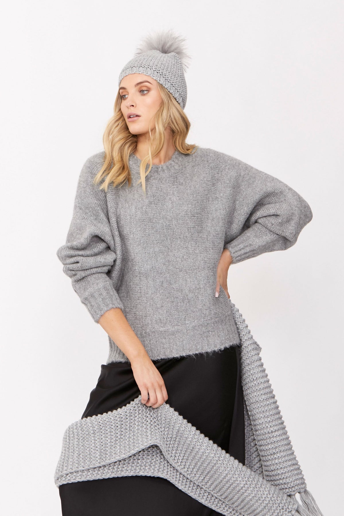 [TEST] Liza Dolman Sleeve Knit