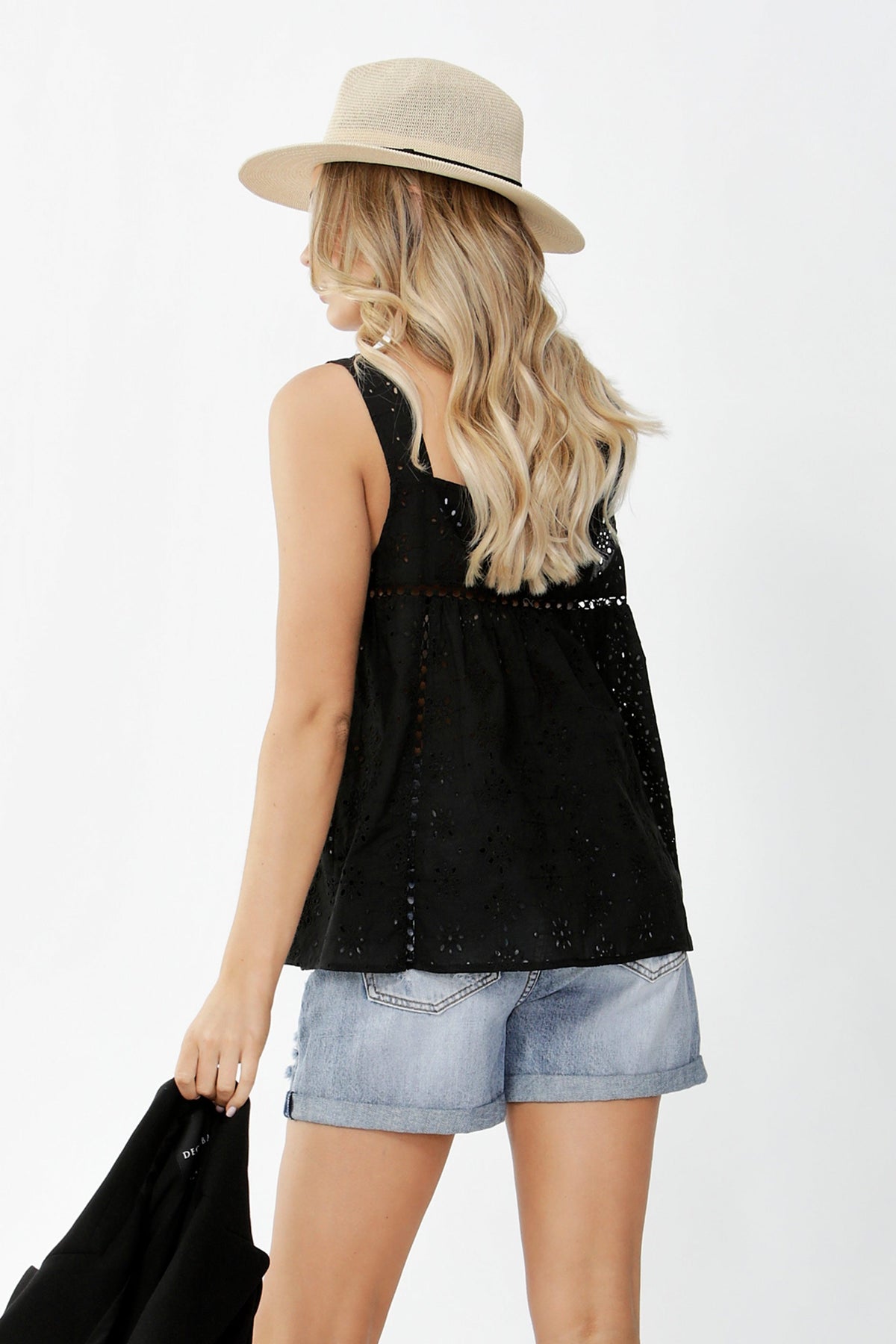 [TEST] Dakota Broderie Tank