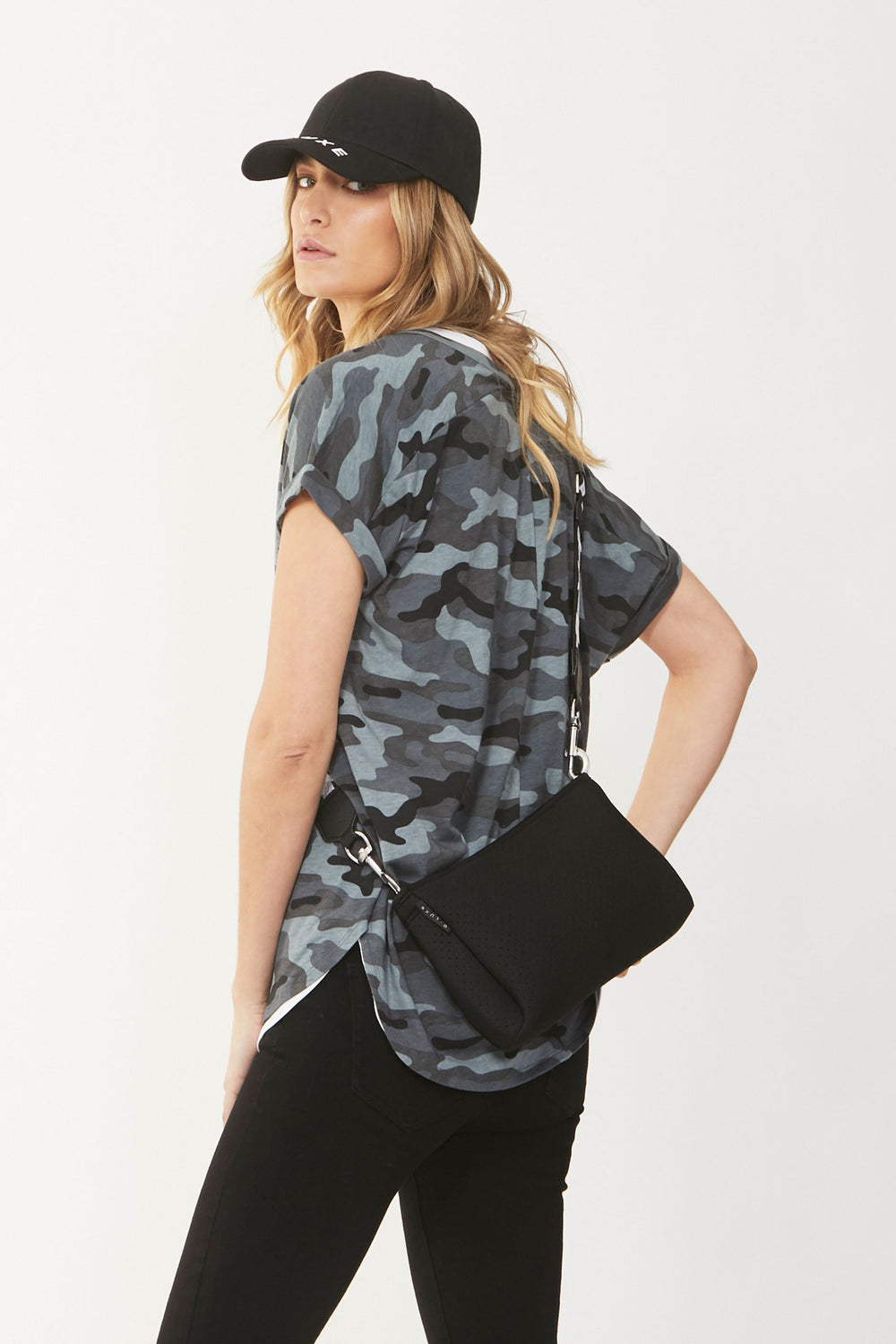 [TEST] D-Luxe Wide Strap Crossbody