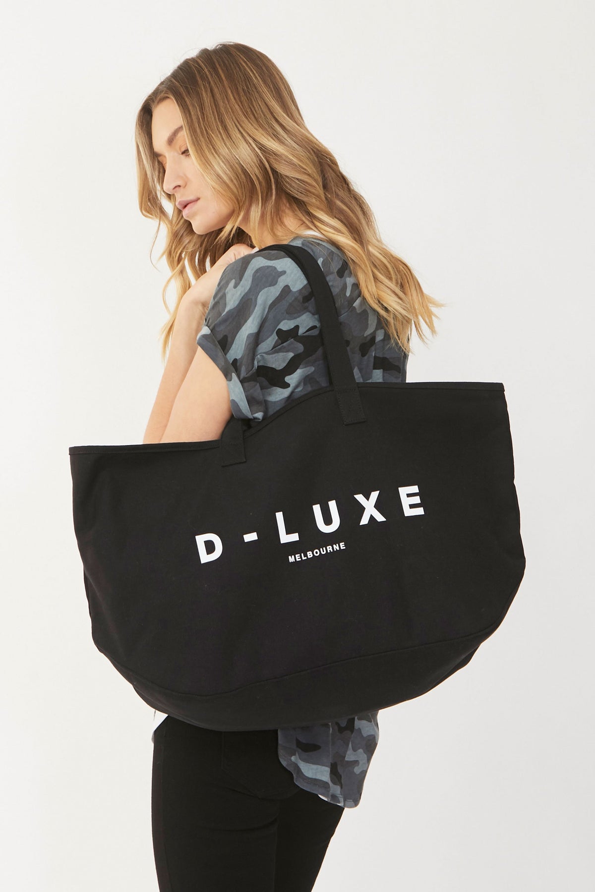 [TEST] D-LUXE Oversized Canvas Tote