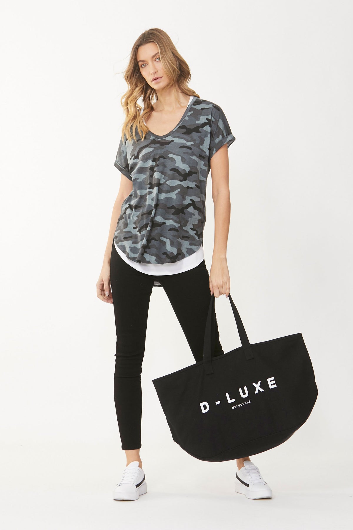 [TEST] D-LUXE Oversized Canvas Tote