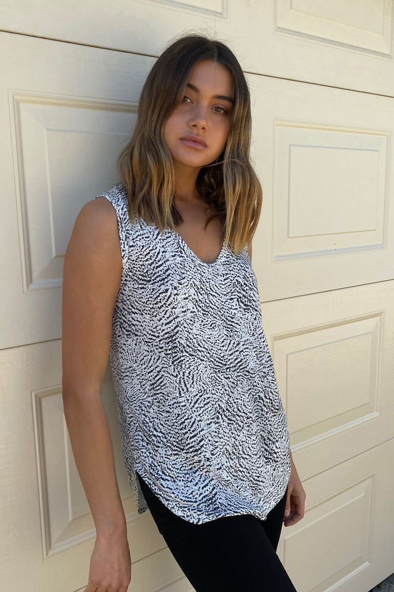 [TEST] Animal Print Boyfriend Tank