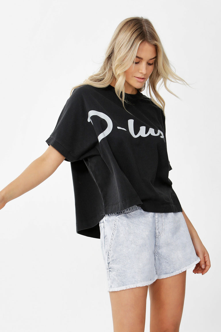 [TEST] D-Luxe Oversized Boxy Tee