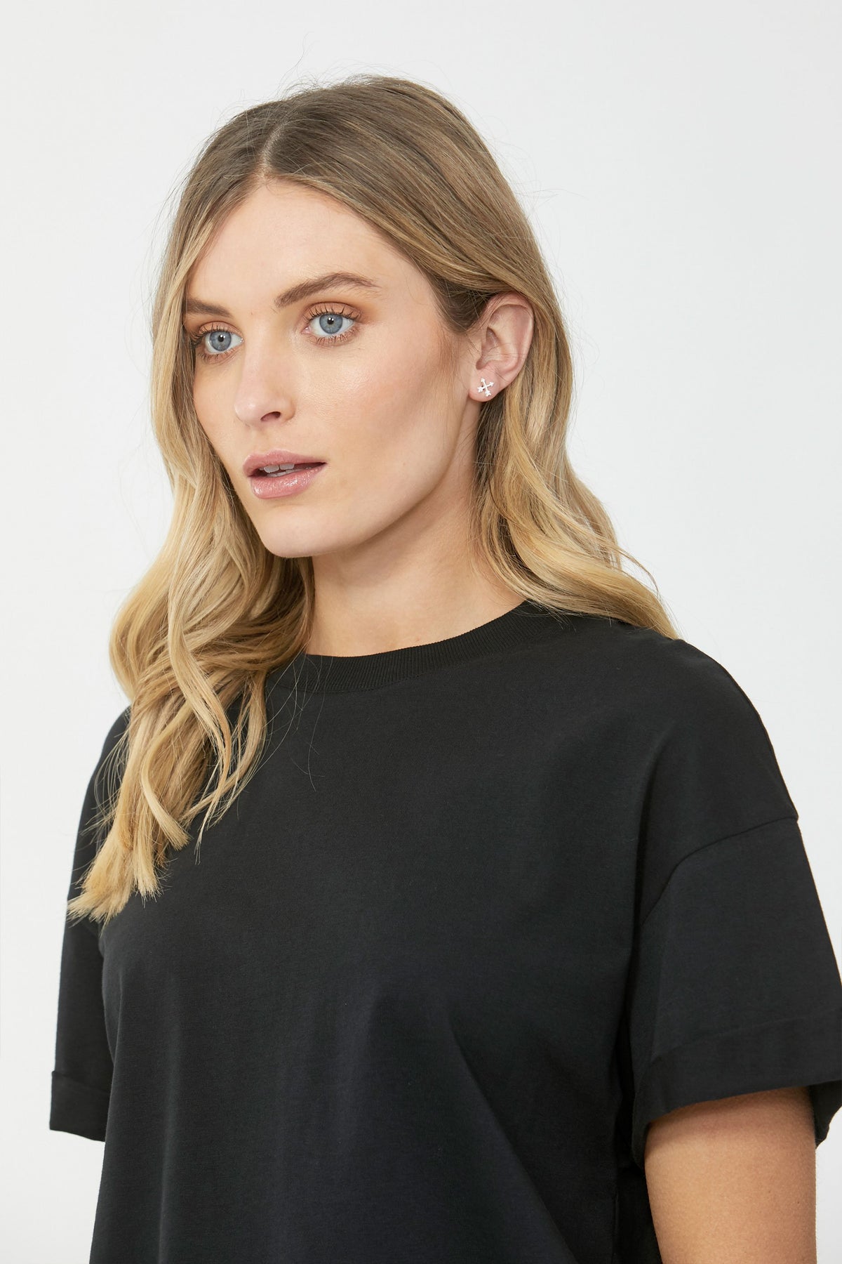 [TEST] Double Arrow Studs